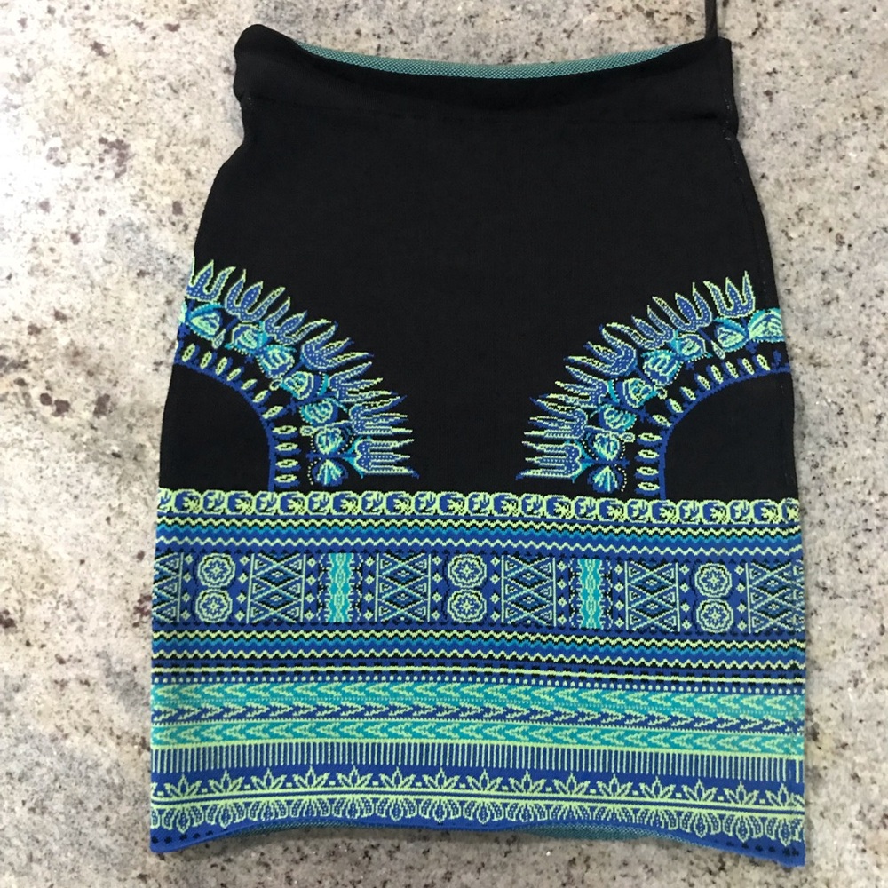 BCBG SKIRT!